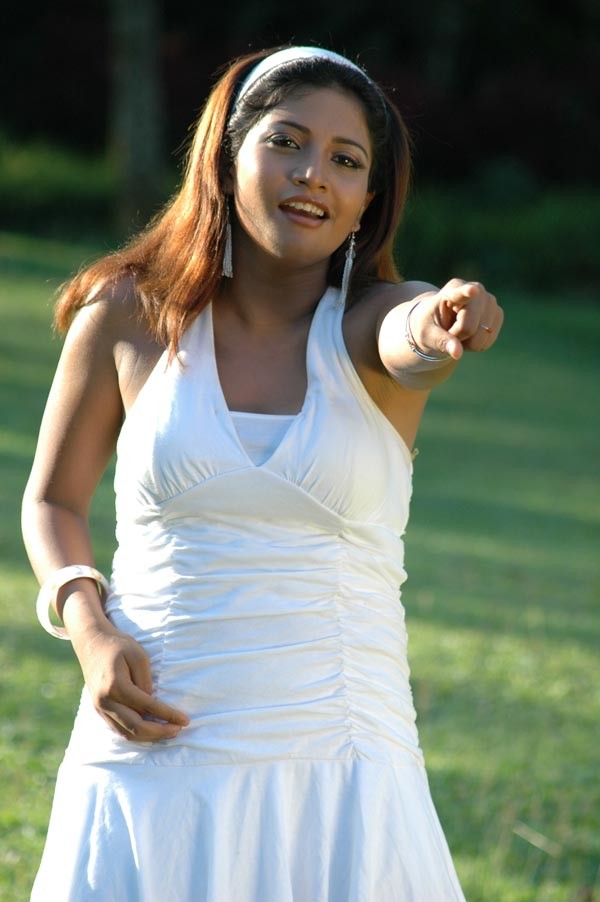 Gayathri - 82 / 101 photos