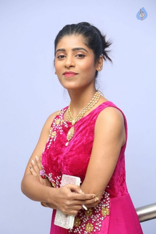 Gayathri New Photos - 6 / 25 photos