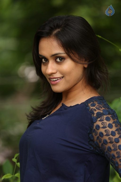 Geetha Bhagat New Photos - 13 / 41 photos