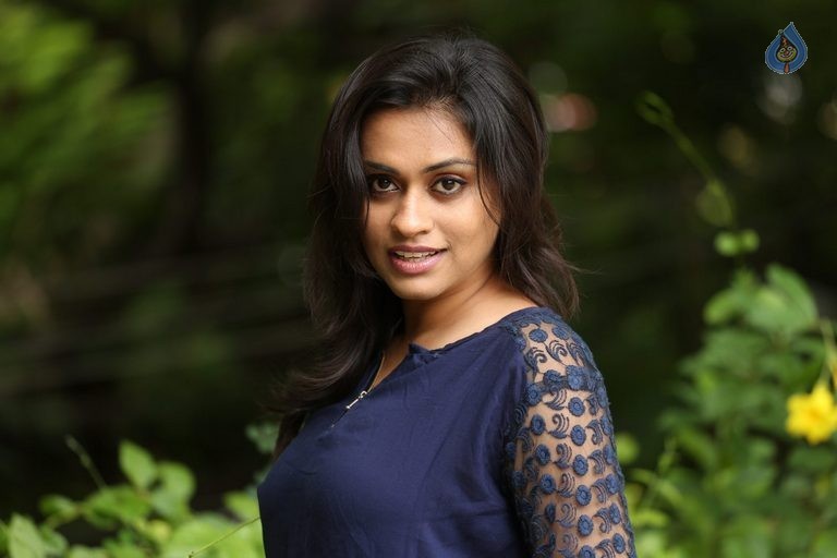 Geetha Bhagat New Photos - 17 / 41 photos