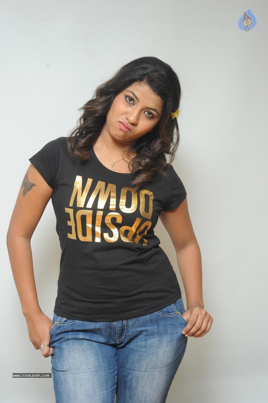 Geethanjali New Stills - 46 / 90 photos