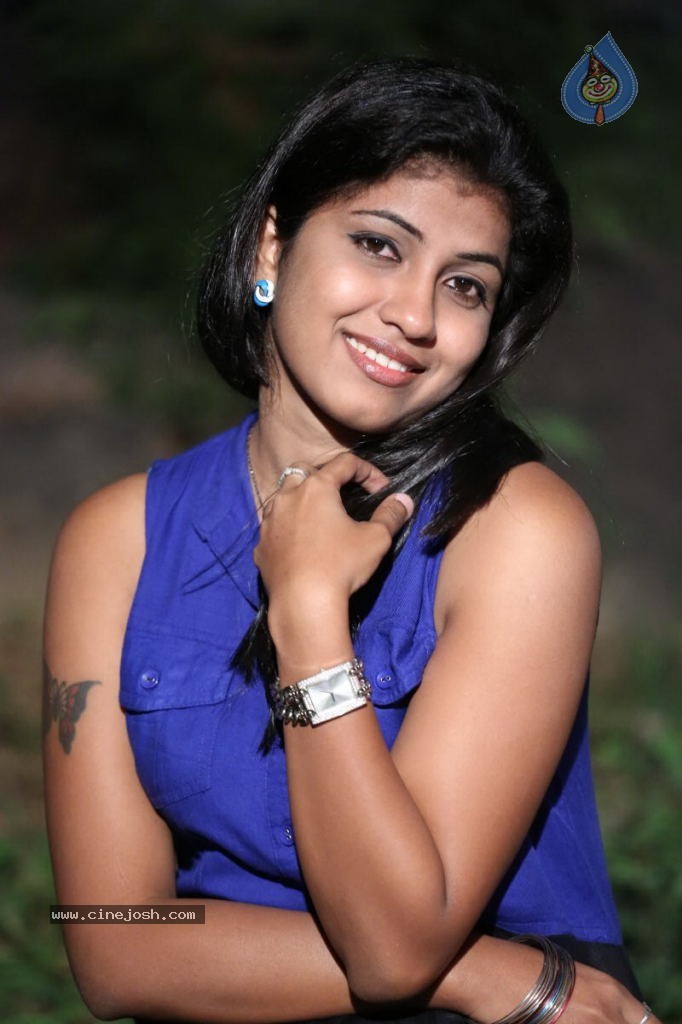 Geethanjali Stills - 1 / 48 photos