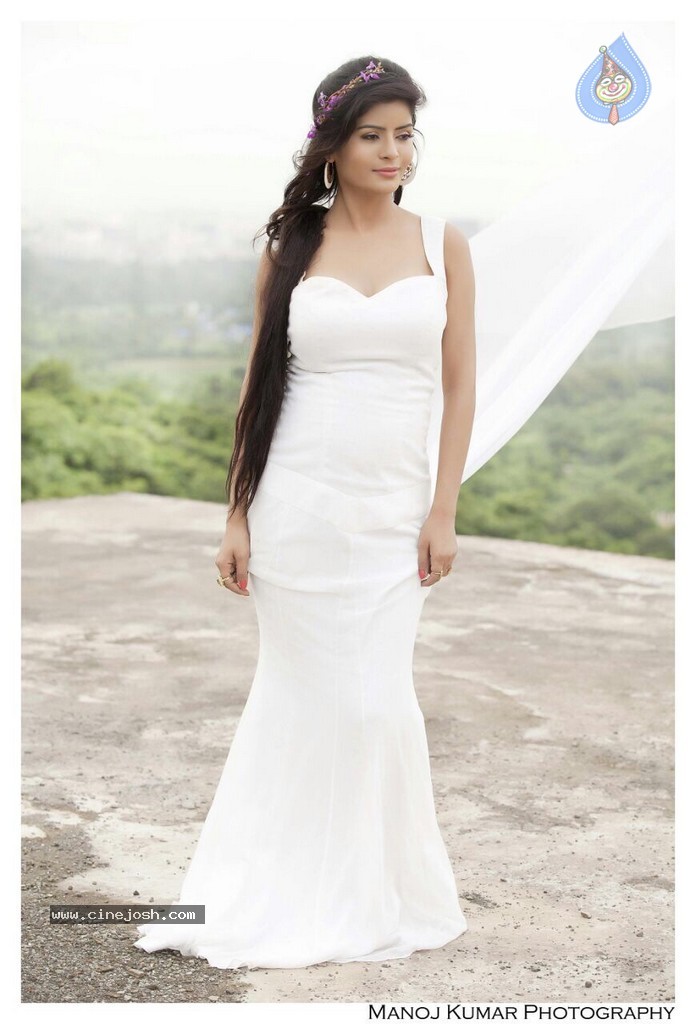 Gehana Vasisth Latest Stills - 21 / 21 photos
