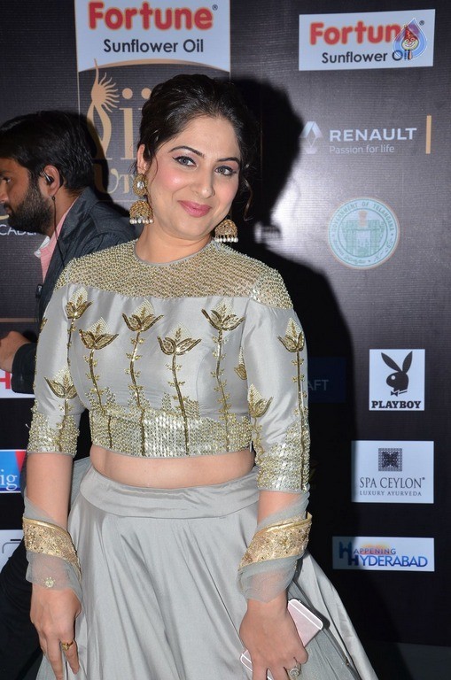 Gowri Munjal New Photos - 38 / 54 photos