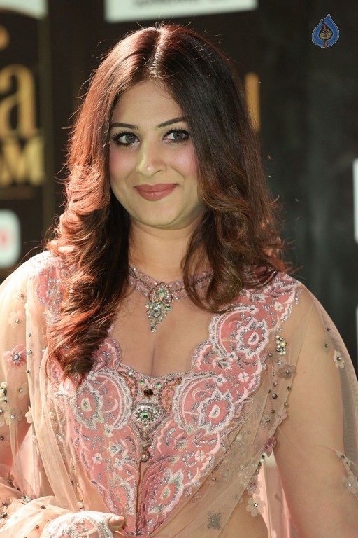 Gowri Munjal Photos at IIFA 2017 - 27 / 41 photos