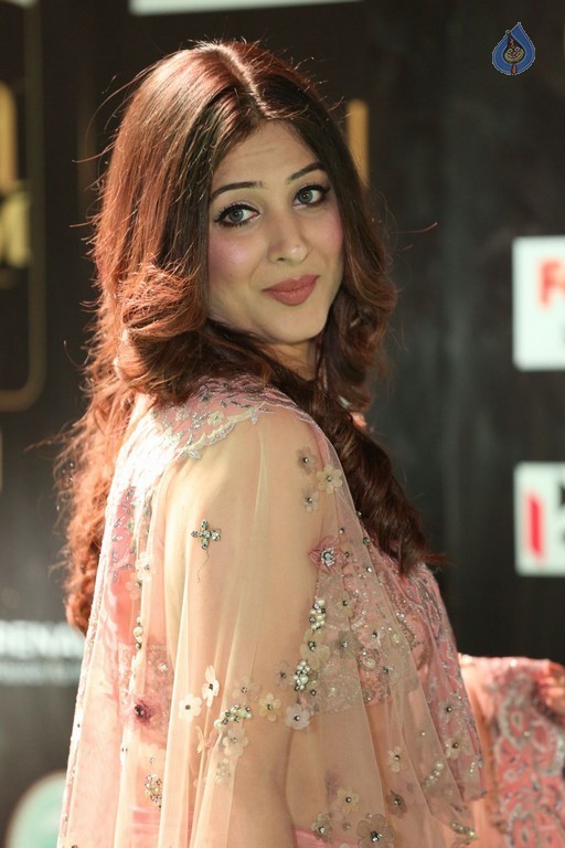 Gowri Munjal Photos at IIFA 2017 - 35 / 41 photos