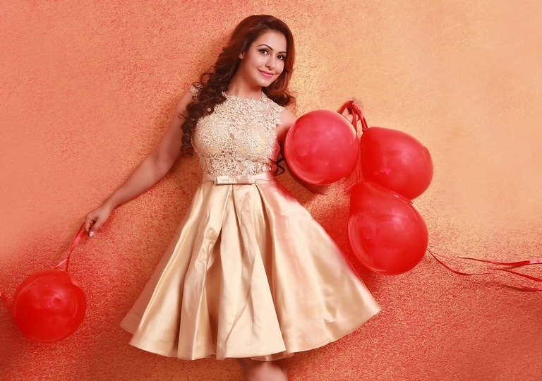 Grahanam Heroine Nandini Latest Stills - 12 / 14 photos