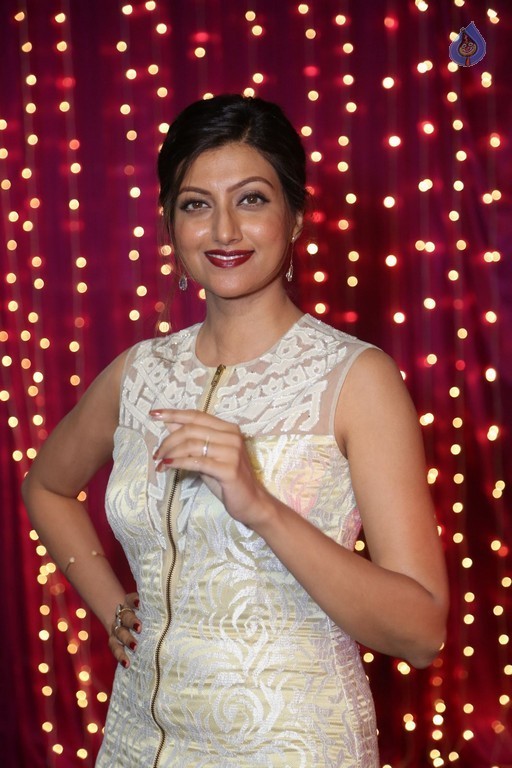 Hamsa Nandini at Zee Telugu Apsara Awards - 25 / 29 photos