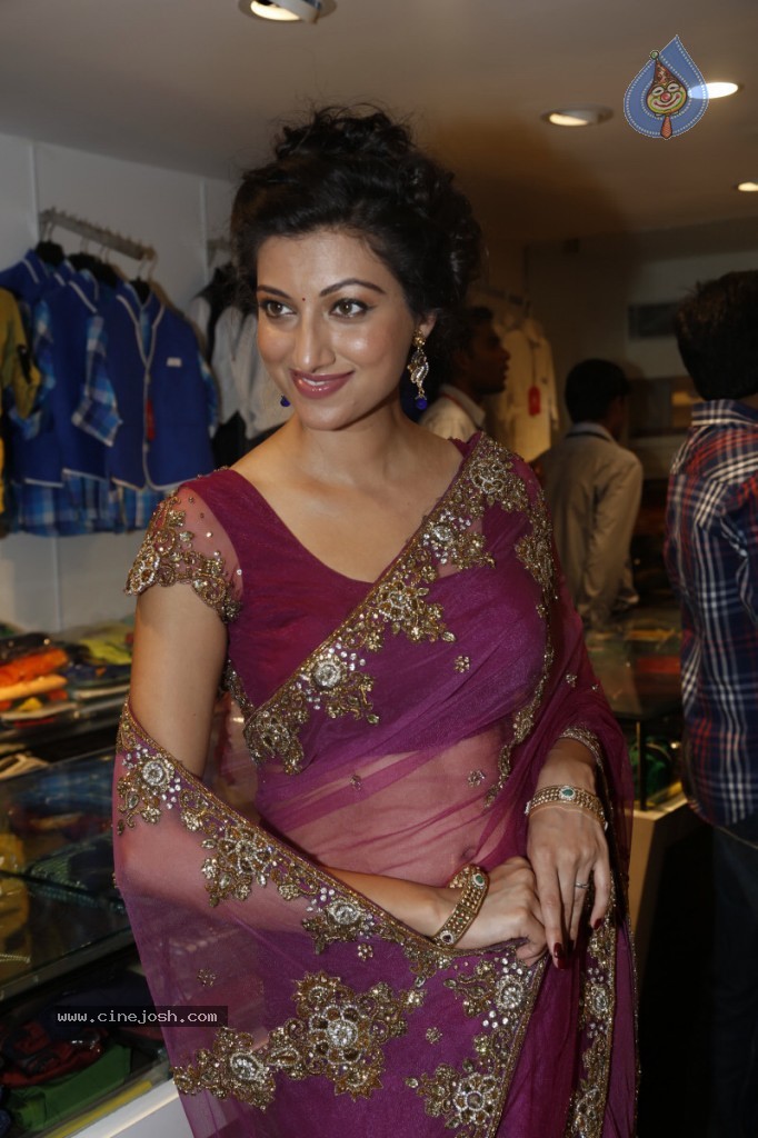 Hamsa Nandini Hot Stills - 24 / 152 photos