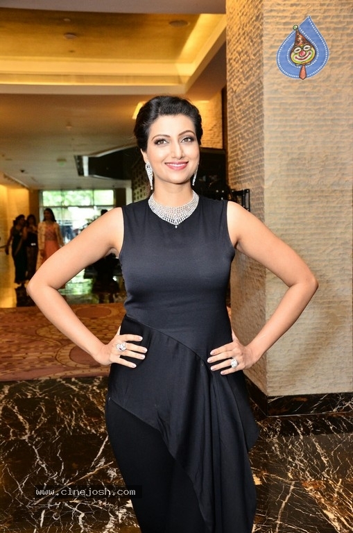 Hamsa Nandini Photos - 3 / 27 photos