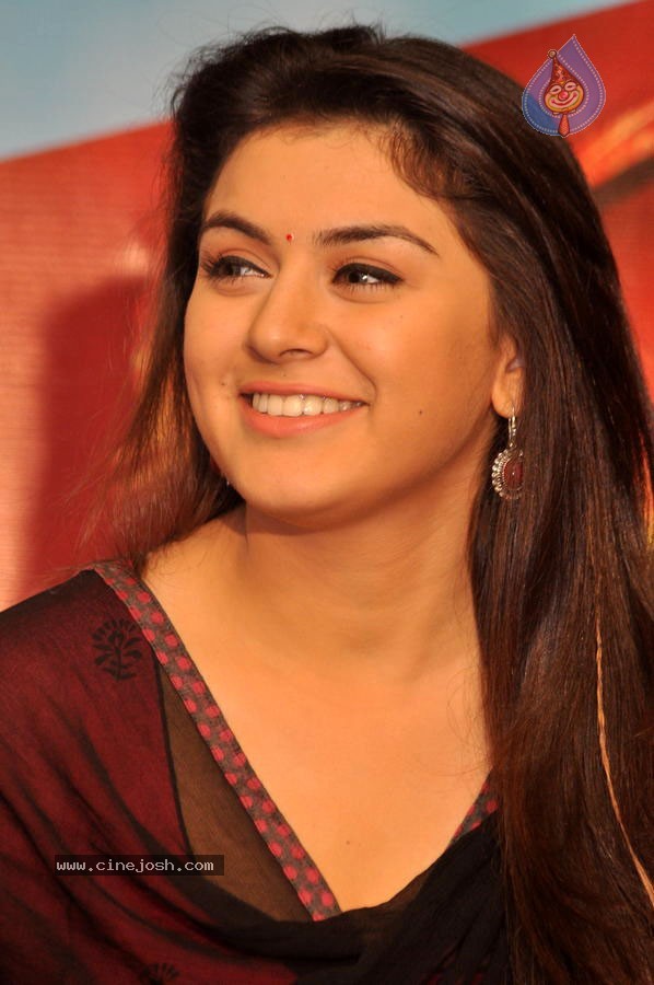 Hansika Photo Gallery - 24 / 55 photos