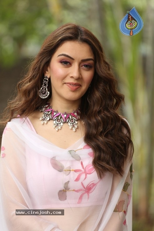 Hansika Stills - 20 / 21 photos