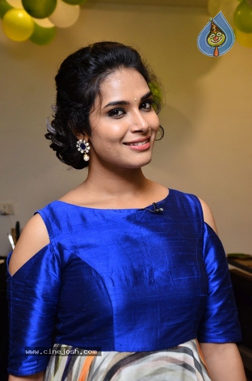 Hari Teja New Gallery - 2 / 15 photos