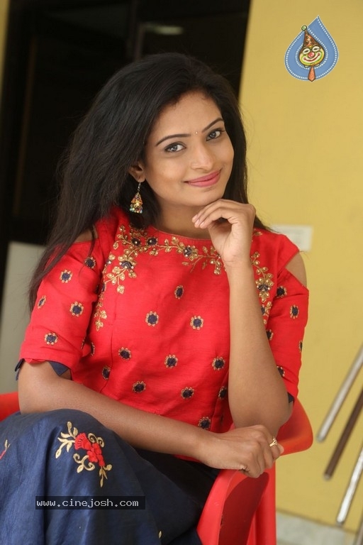 Harika New Photos - 11 / 14 photos