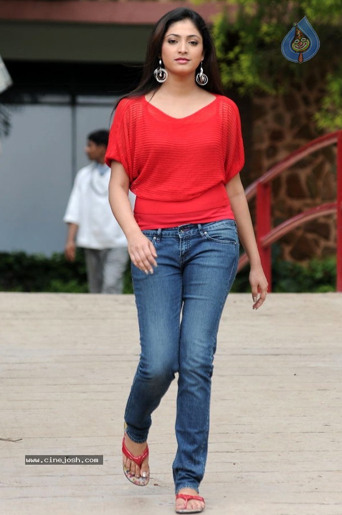 Haripriya High Resolution Stills - 19 / 51 photos