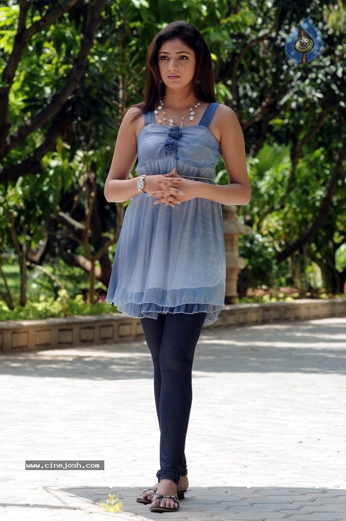 Haripriya High Resolution Stills - 36 / 51 photos