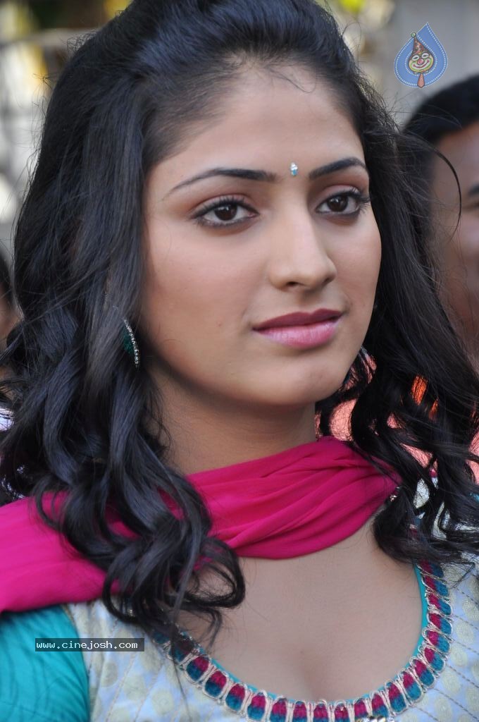 Haripriya Latest Photos - 4 / 47 photos