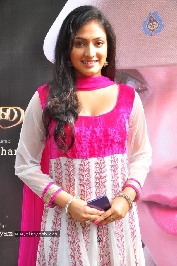 Haripriya Stills - 15 / 19 photos