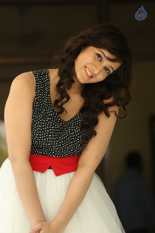 Harshika Poonacha New Pics - 37 / 37 photos