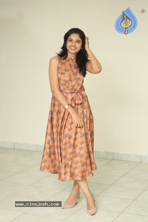 Harshitha Chowdary Photos - 31 / 42 photos