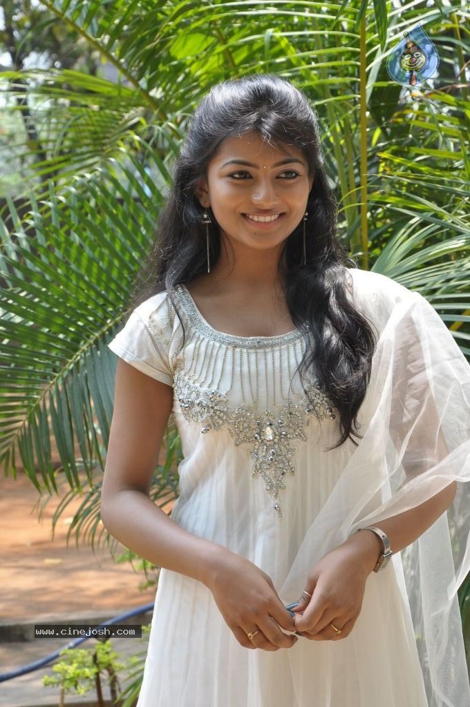 Hasika New Stills - 5 / 69 photos