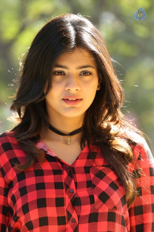 Hebah Patel Latest Photos - 24 / 42 photos