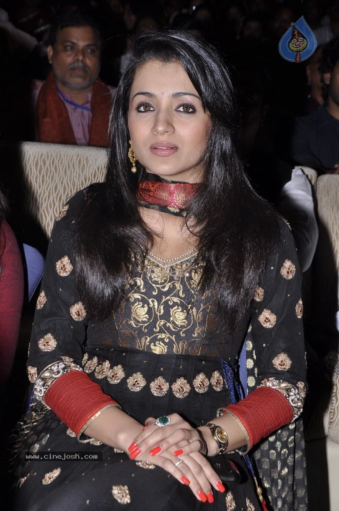Heroines at Santosham Awards 2012 - 155 / 156 photos