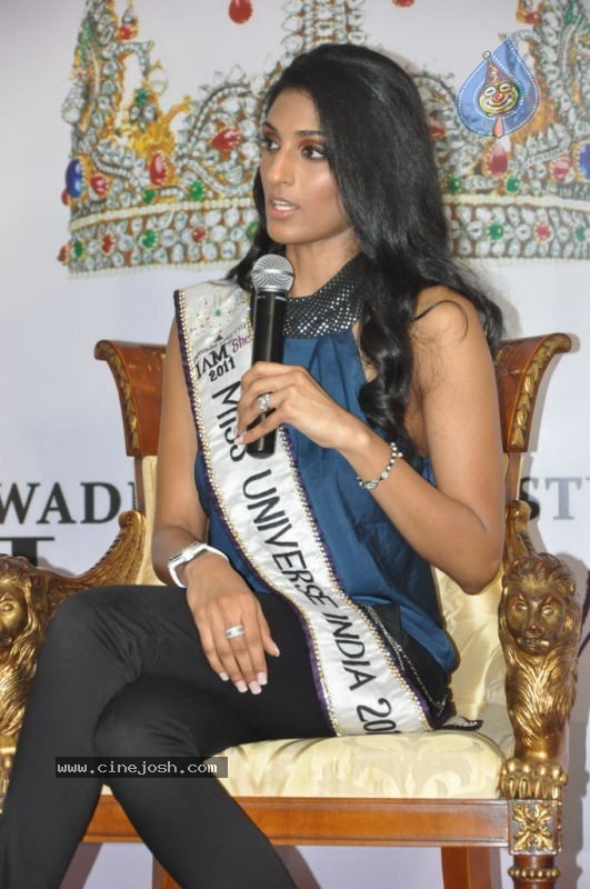 I AM SHE Miss Universe Vasuki Photos - 8 / 33 photos