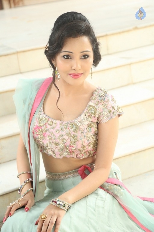 Ibra Khan New Photos - 12 / 35 photos