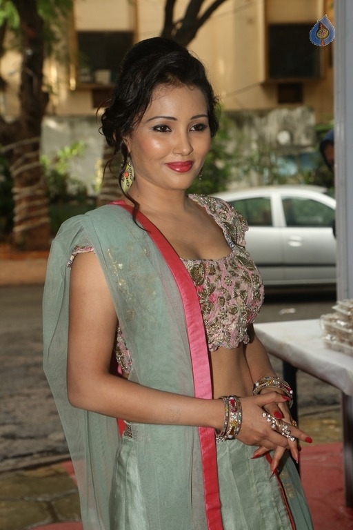 Ibra Khan New Photos - 25 / 35 photos