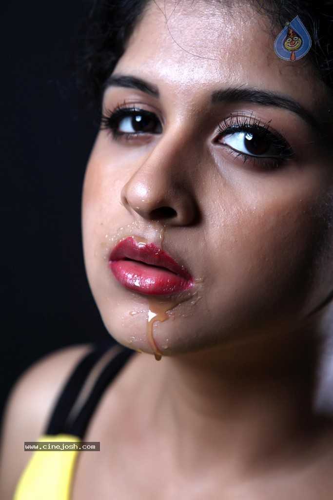 Ice Cream 2 Fame Naveena Stills - 18 / 22 photos