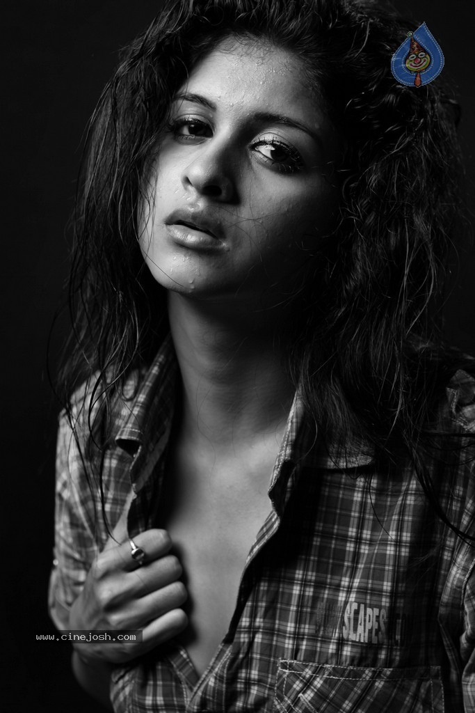Ice Cream 2 Fame Naveena Stills - 19 / 22 photos