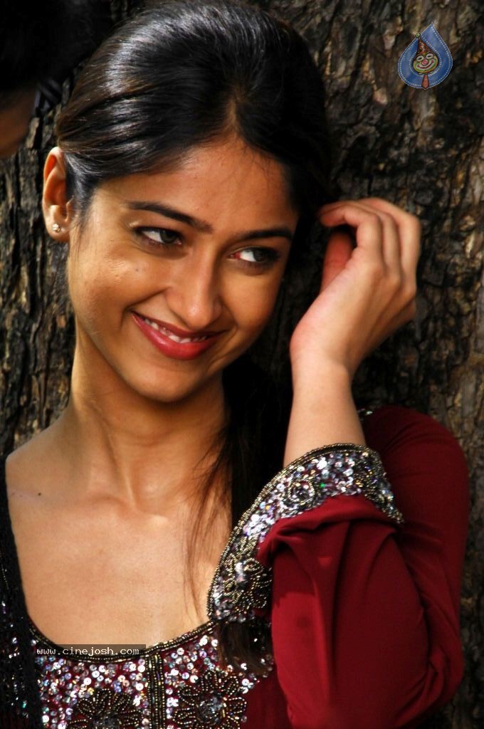 Ileana High Resolution Photos - 1 / 30 photos