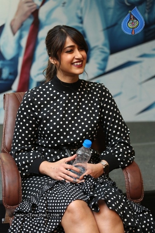 Ileana Interview Stills - 11 / 36 photos