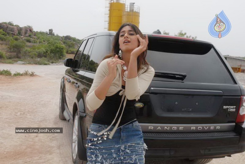 Ileana Latest Stills - 9 / 48 photos