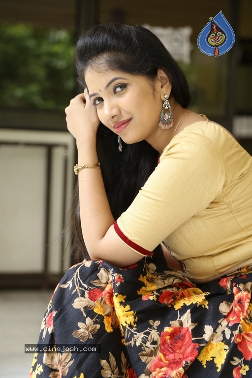 Indhu Priya New Pics - 1 / 21 photos
