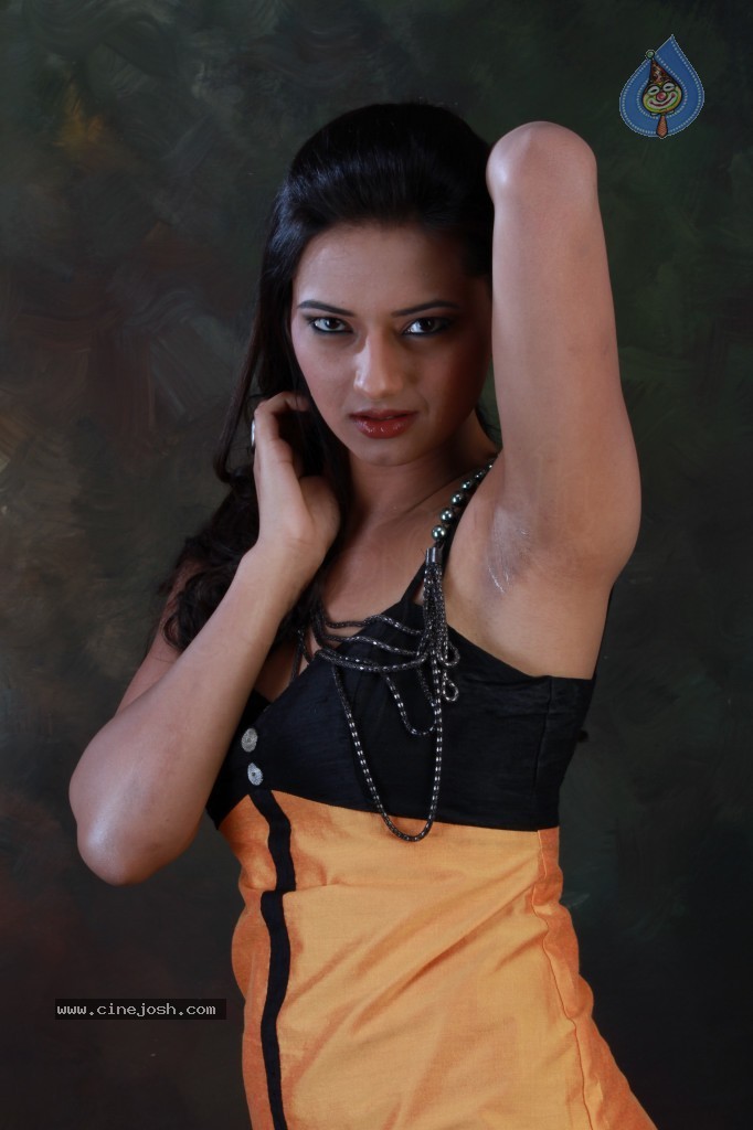 Isha sales chawla bikini