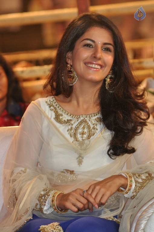 Isha Talwar Latest Photos - 11 / 42 photos