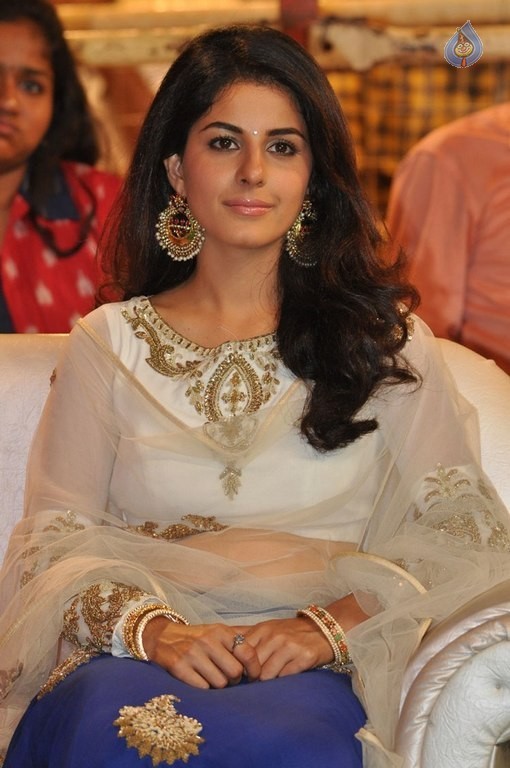 Isha Talwar Latest Photos - 16 / 42 photos