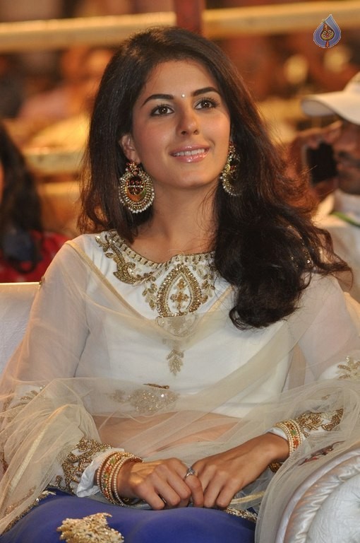 Isha Talwar Latest Photos - 20 / 42 photos