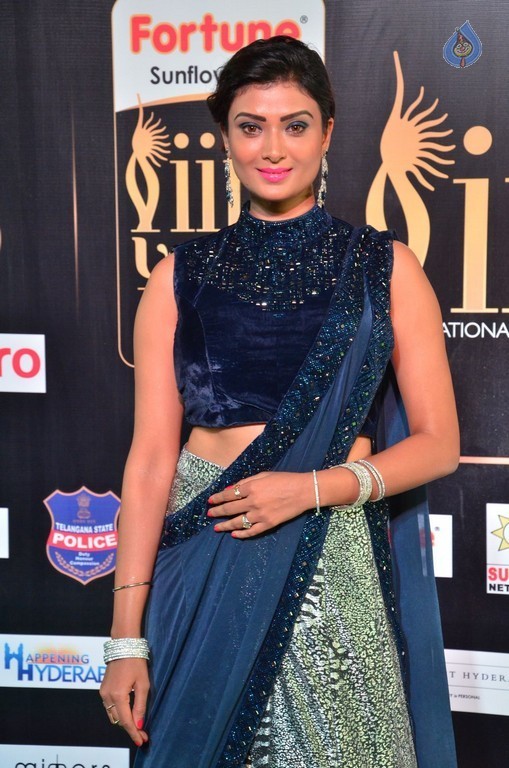Ishita Vyas Photos at IIFA 2017 - 42 / 42 photos