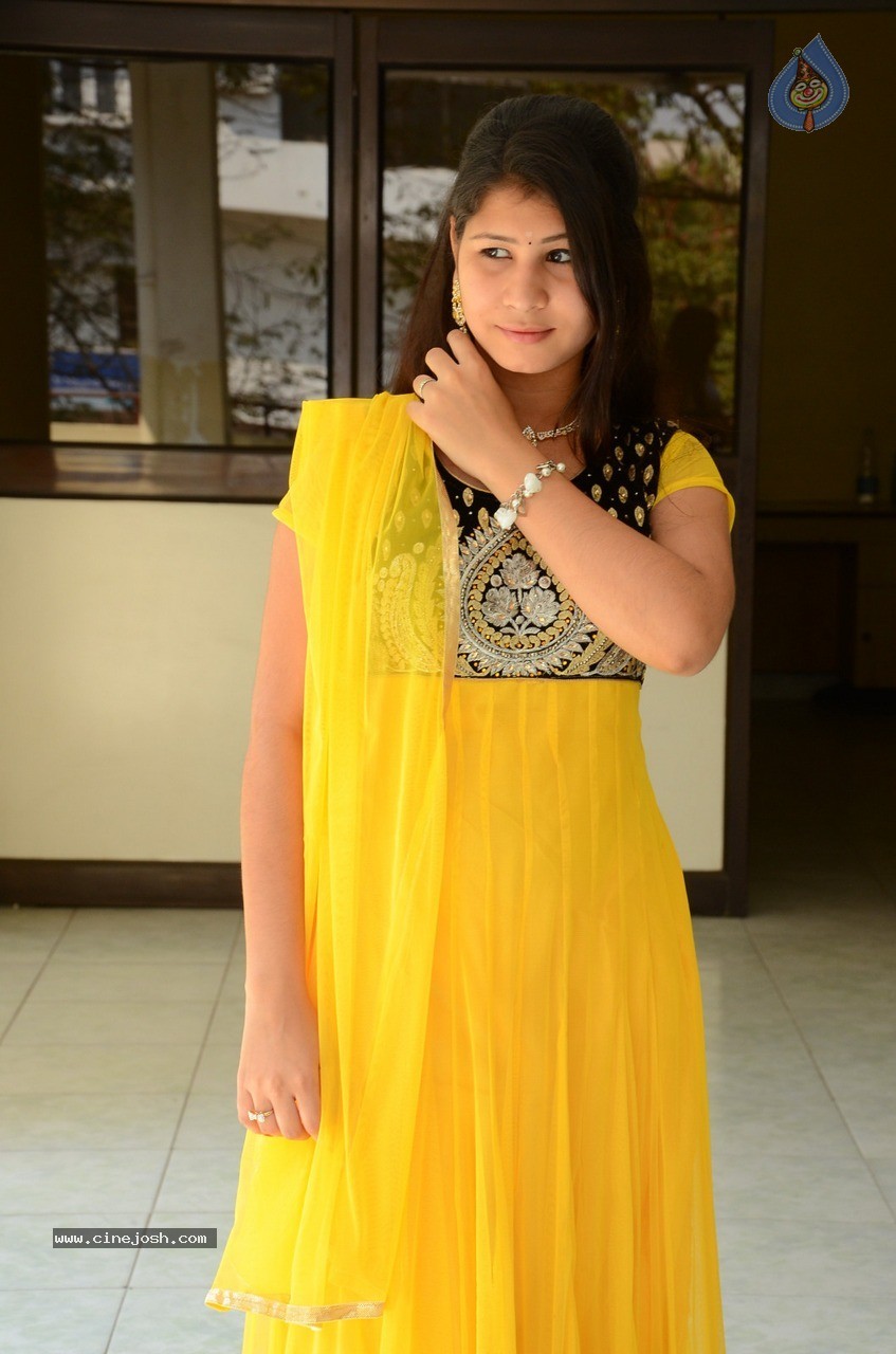 Janisha Patel Latest Stills - 14 / 19 photos