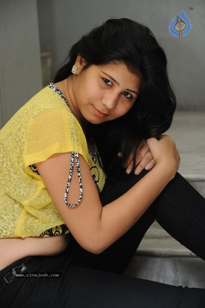 Janisha Patel New Gallery - 70 / 88 photos