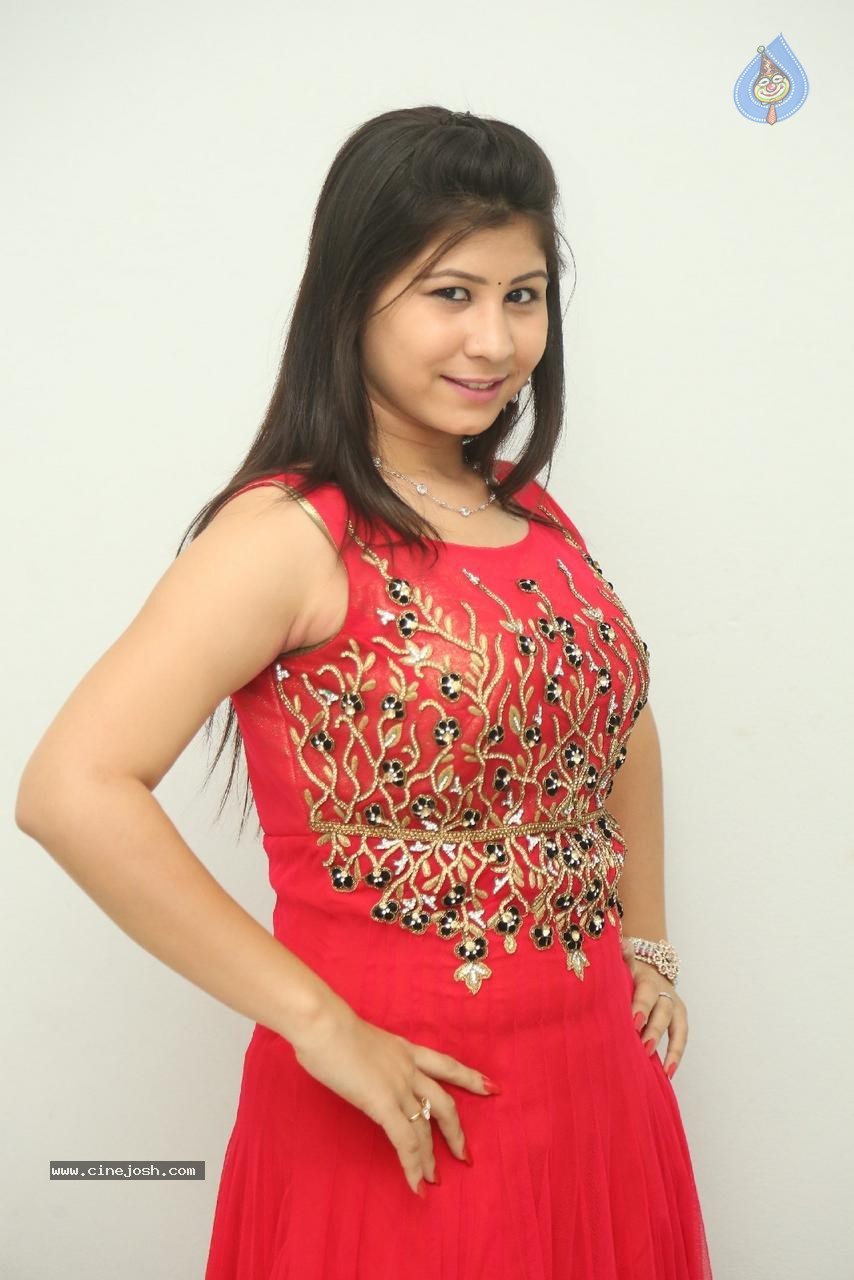 Janisha Patel New Photos - 16 / 58 photos
