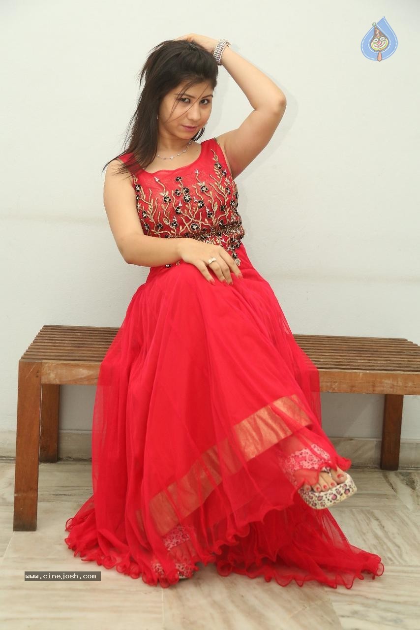 Janisha Patel New Photos - 27 / 58 photos