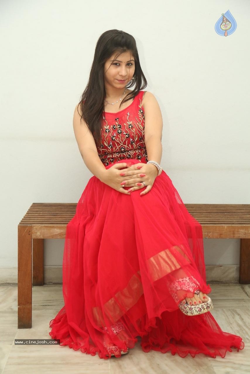 Janisha Patel New Photos - 34 / 58 photos