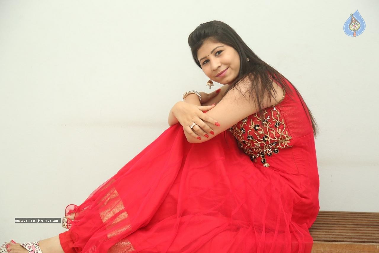 Janisha Patel New Photos - 41 / 58 photos