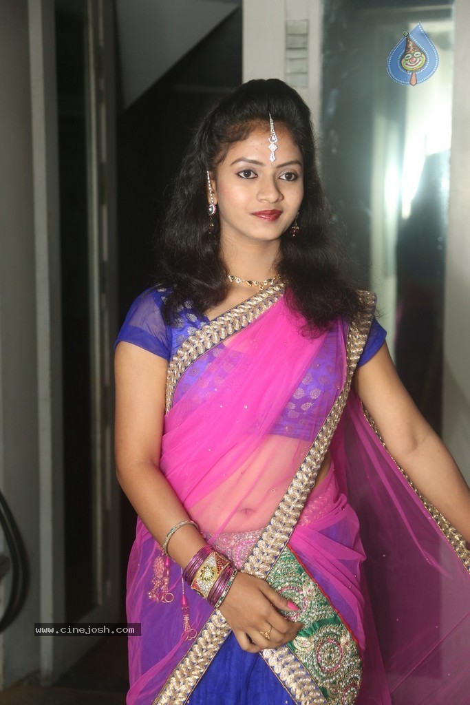 Jaya Harika Hot Pics - 26 / 75 photos