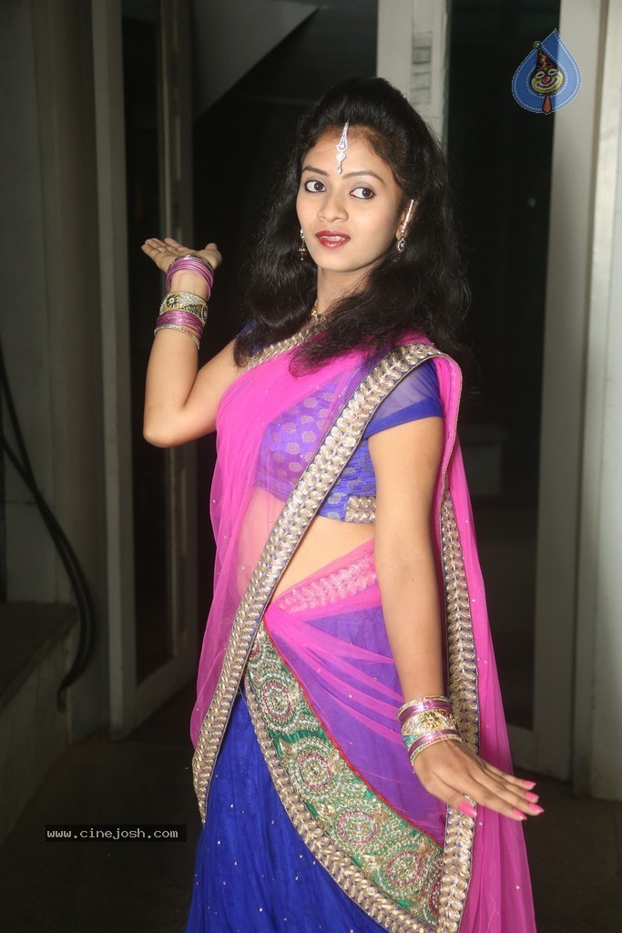 Jaya Harika Hot Pics - 47 / 75 photos