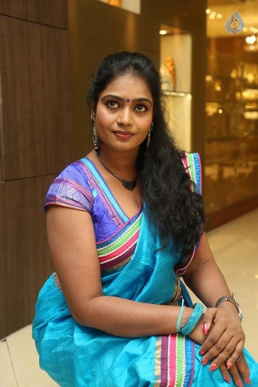 Jayavani Latest Photos - 16 / 42 photos